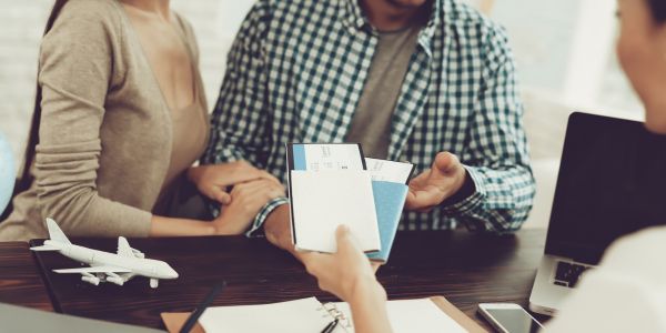 Choose a Verified Travel Agency